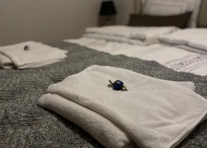 Face 4 Center アパート *