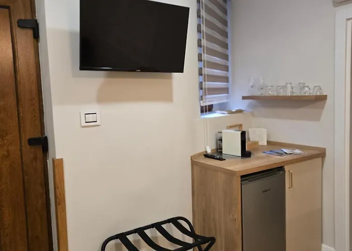 アパート Face 4 Center *